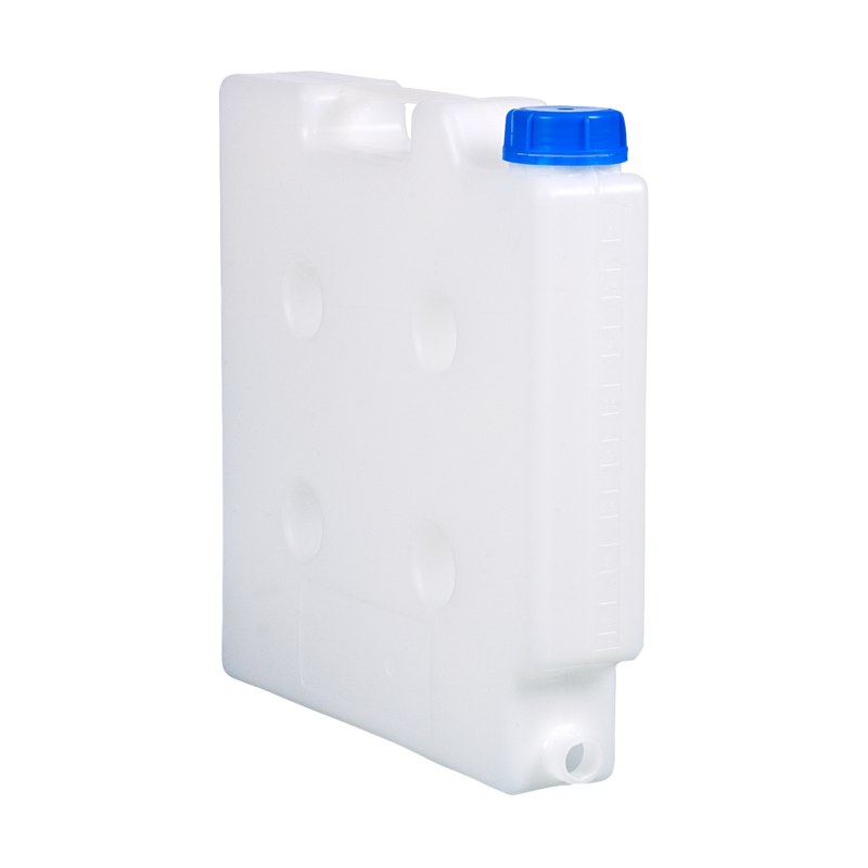 Bidon de faible encombrement avec tubulure filetée 3/4"